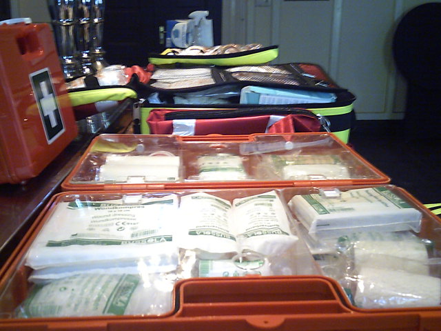 EHBO-middelen klaar voor gebruik